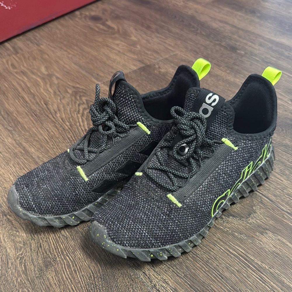 Boys adidas kaptir 3.0 shoes
